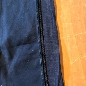Lululemon leggings with detail